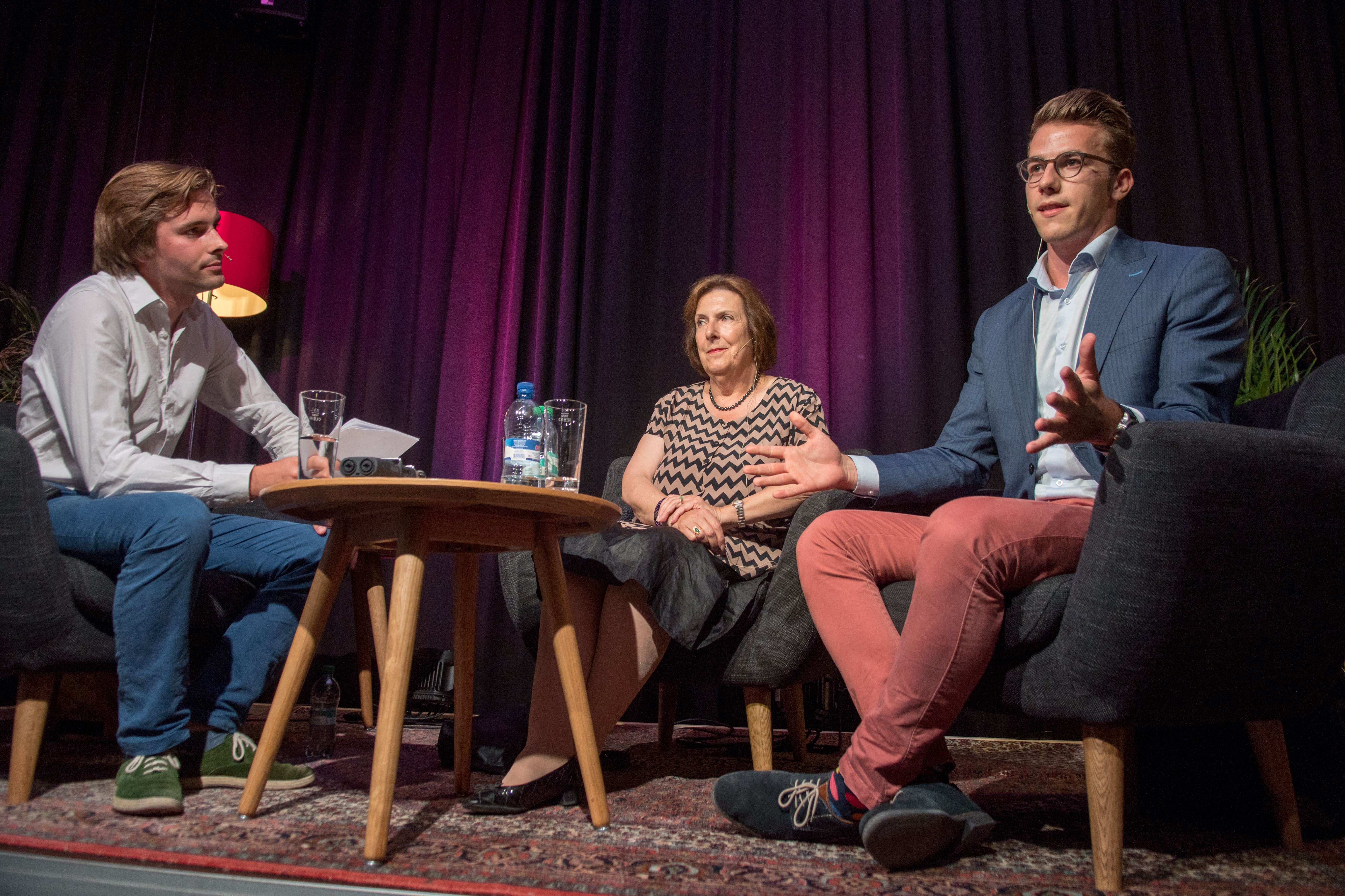 Silberschmidt und Egerszegi streiten sich um die Rentenreform, 70 Franken und eine Giesskanne