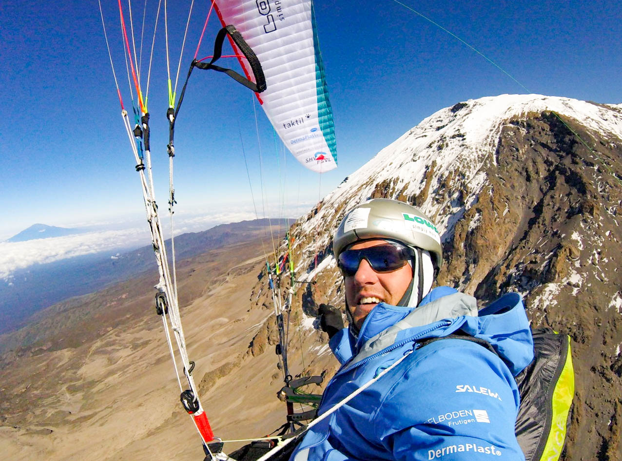 Freiheit in Extremis: Gespräch mit dem  Gleitschirm-Piloten Chrigel Maurer