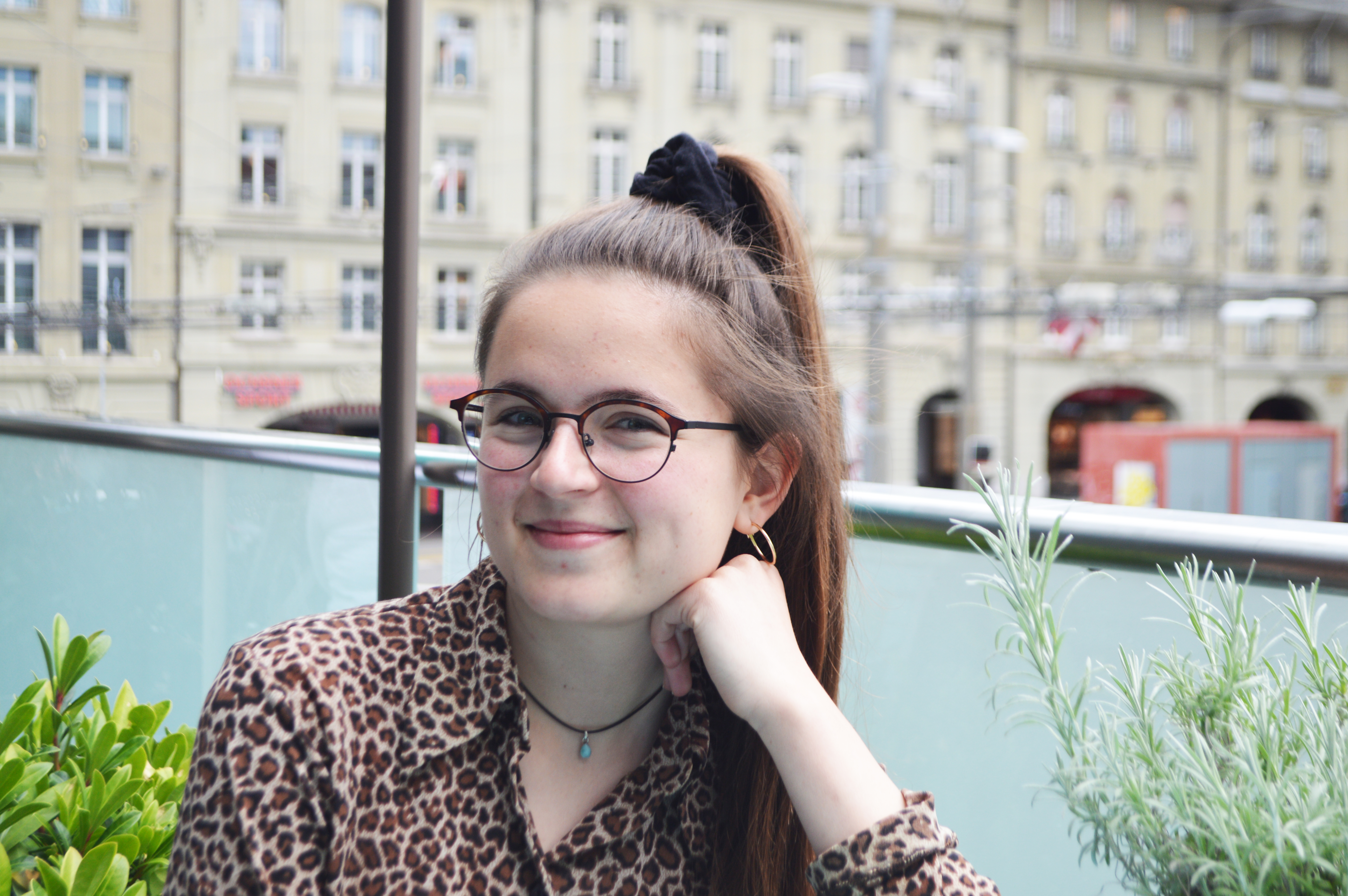 Sie musste ihren Schulsack selber packen