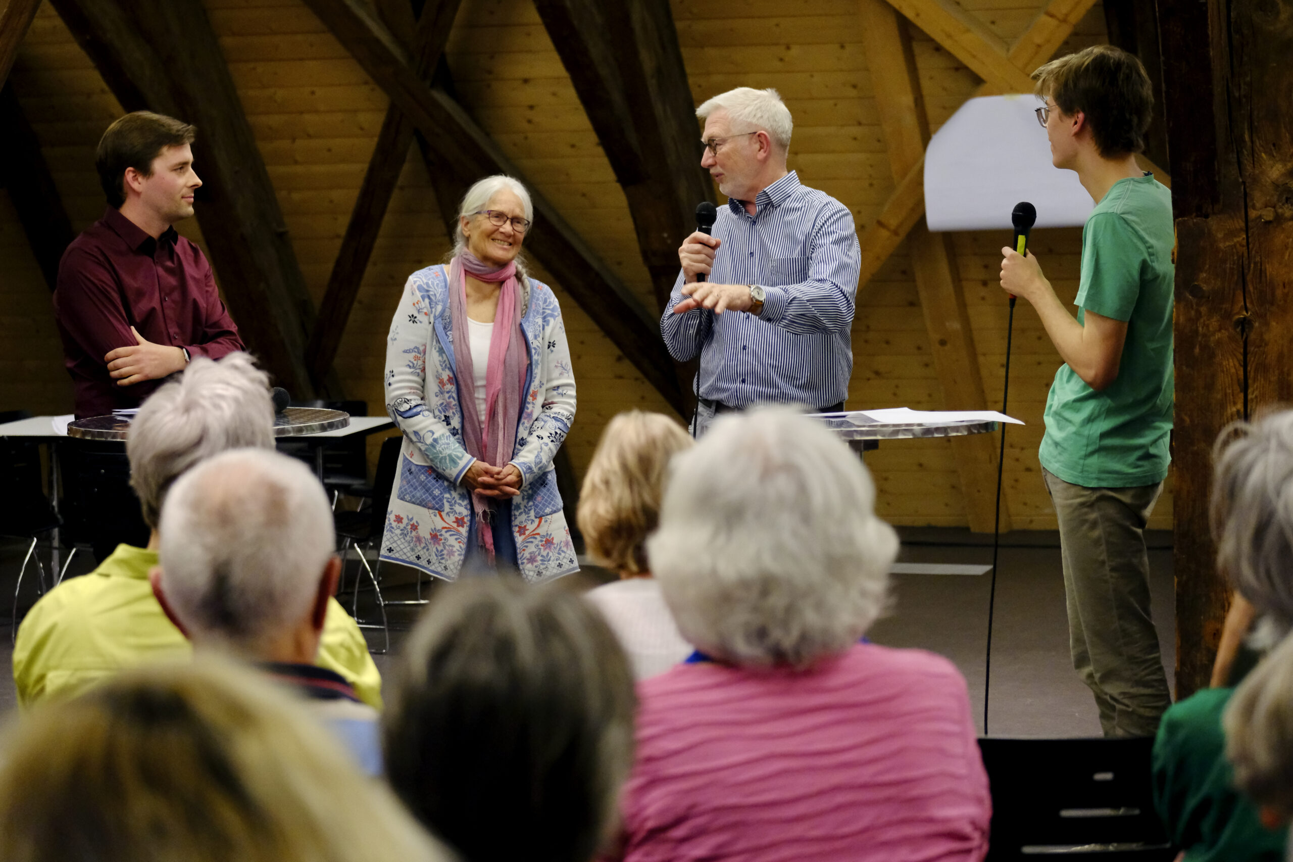 Die Mitglieder stehen dahinter: Info- und Mitwirkungsveranstaltung zum Offenen Höchhus und der Zukunft von UND