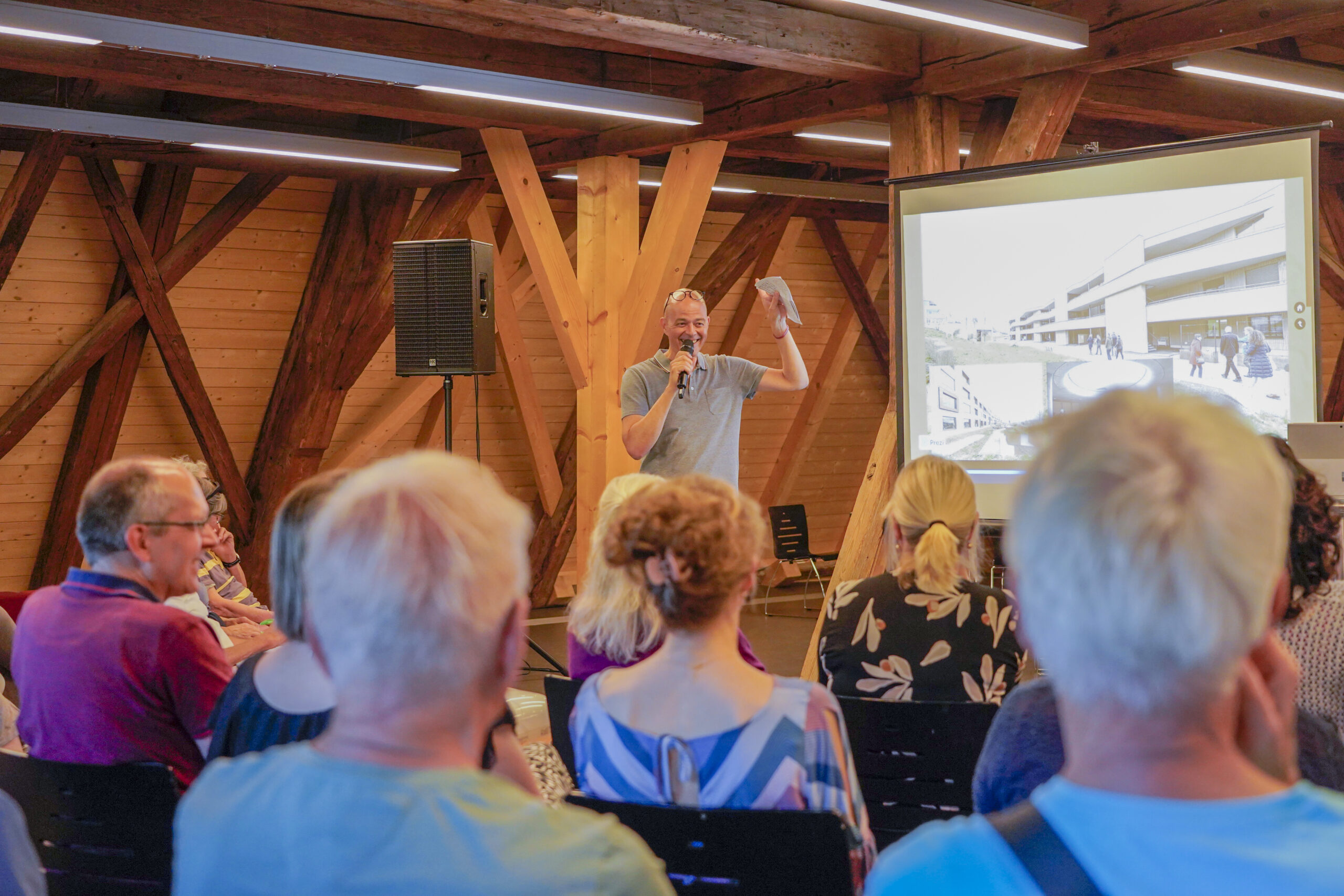 Generationenwohnen: Eine Lösung für vieles?