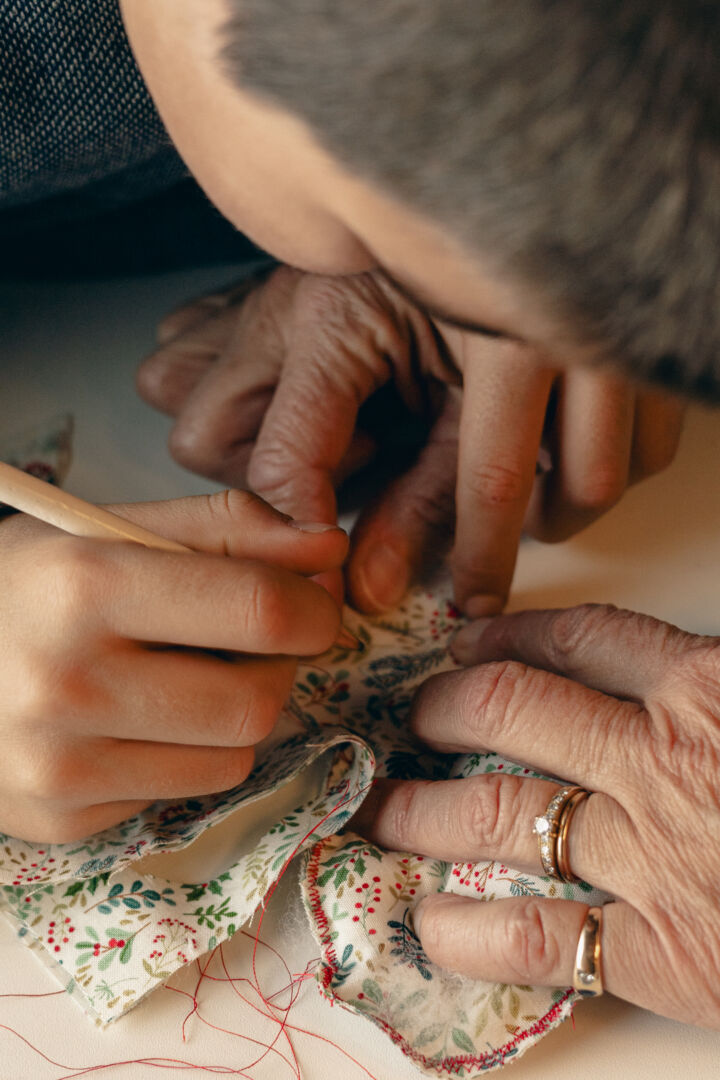 Was Grosseltern ihren Enkeln geben – und warum