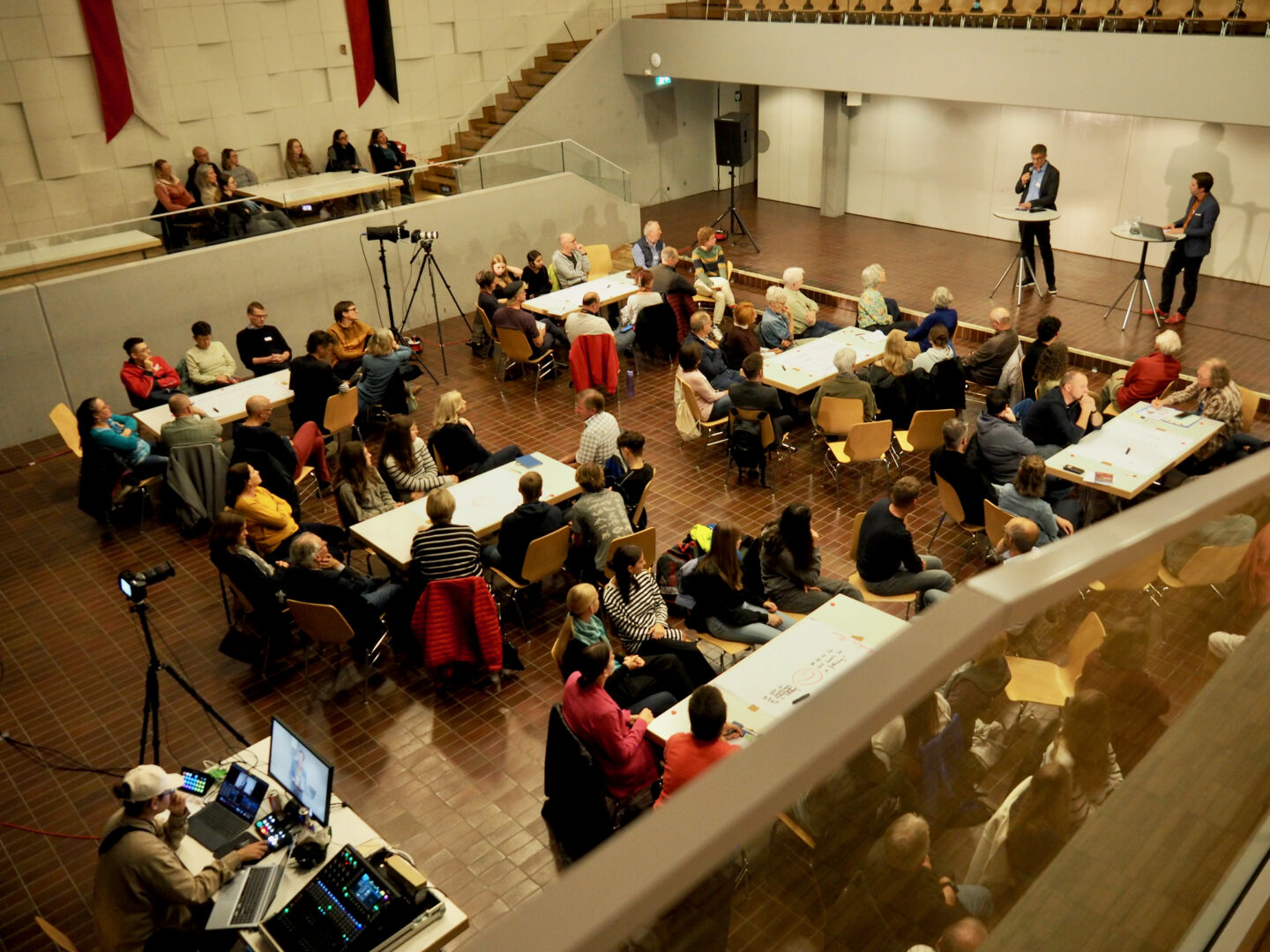 Steffisburgs politisches Speeddating: Ein Rückblick auf das Wahlforum in Steffisburg